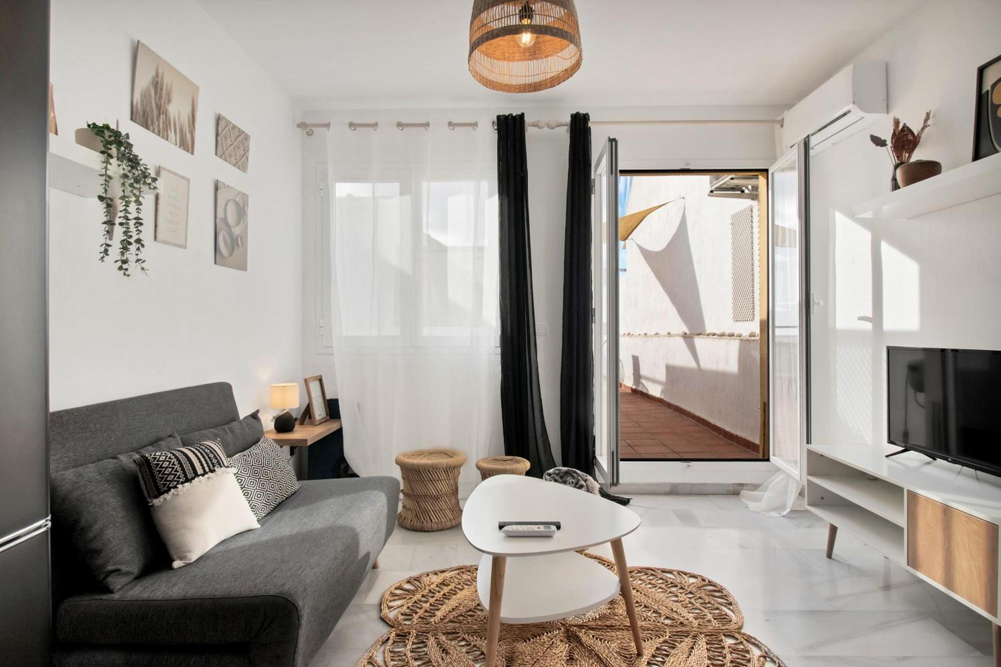 Duplex Estilo Boho Con Increible Terraza Y Vistas Al Mar En Estepona - Las Abejeras 609 Apartamento Exterior foto
