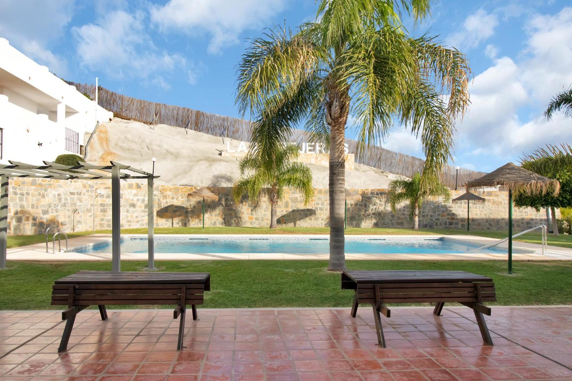 Duplex Estilo Boho Con Increible Terraza Y Vistas Al Mar En Estepona - Las Abejeras 609 Apartamento Exterior foto